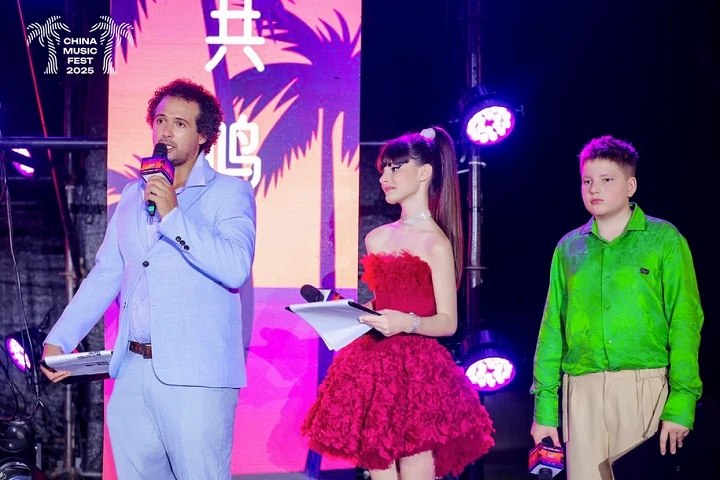 Ведущие пресс-конференции